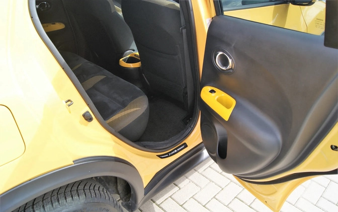Nissan Juke cena 49900 przebieg: 104000, rok produkcji 2016 z Syców małe 466